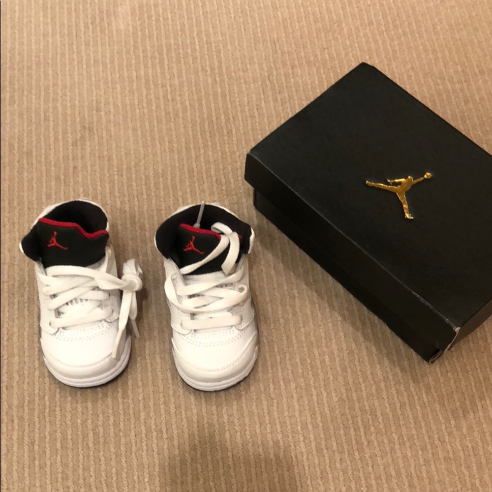 Toddler Nike Air Jordan’s - Size 4